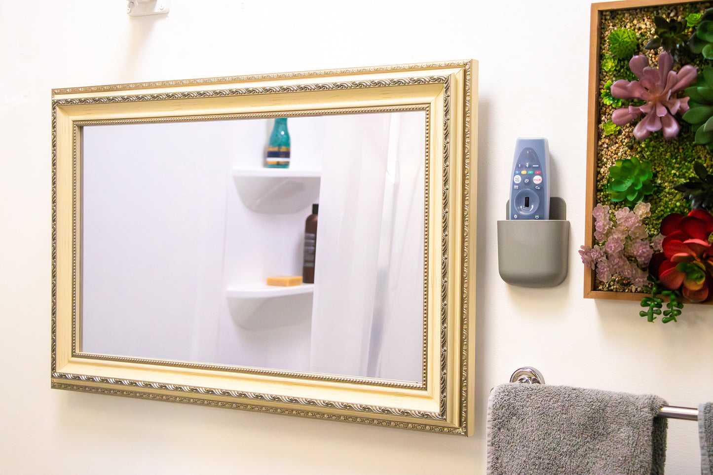 Soulaca 27 inches Smart webOS Mirror with White Frame TV Waterproof Shower Television Decorative Voice Control-Soulaca